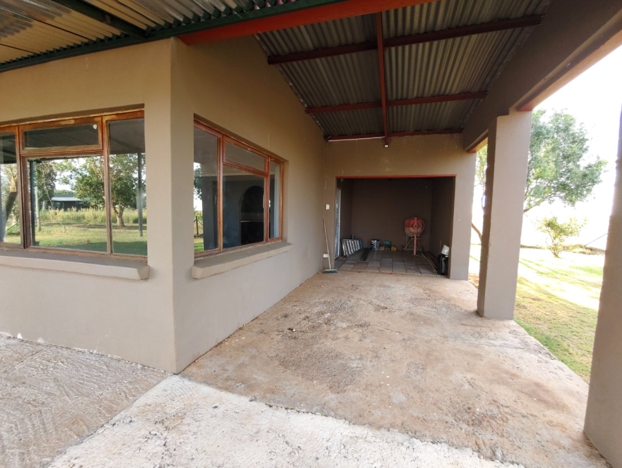 To Let 2 Bedroom Property for Rent in Kellys View Free State